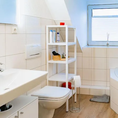 Gemutliche Maisonettewohnung In Zentraler Lage *