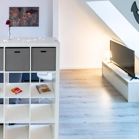 Gemutliche Maisonettewohnung In Zentraler Lage * Rostock